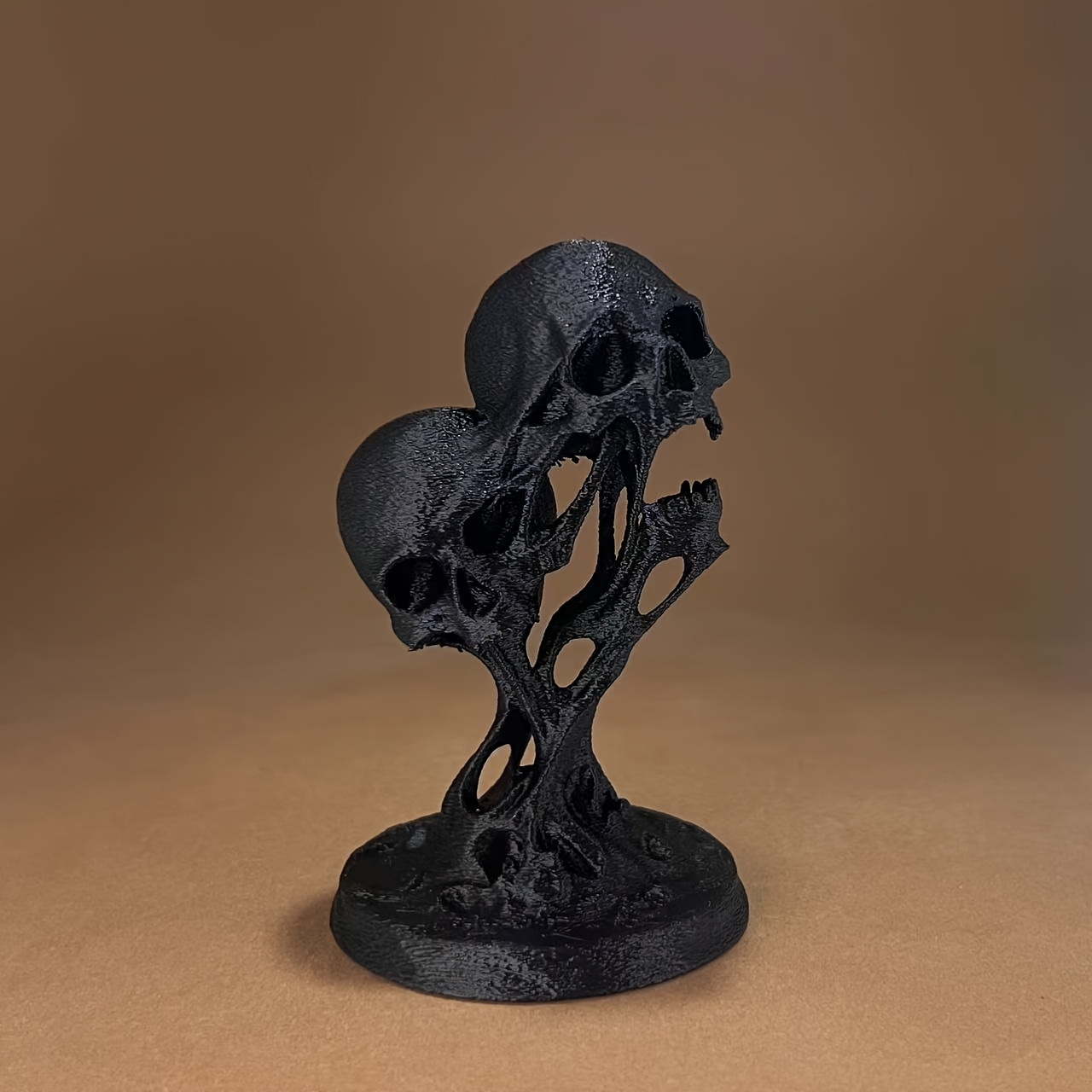 3D Printing Enthusiast - 1-Piece Gothic Melting Skull Statue –